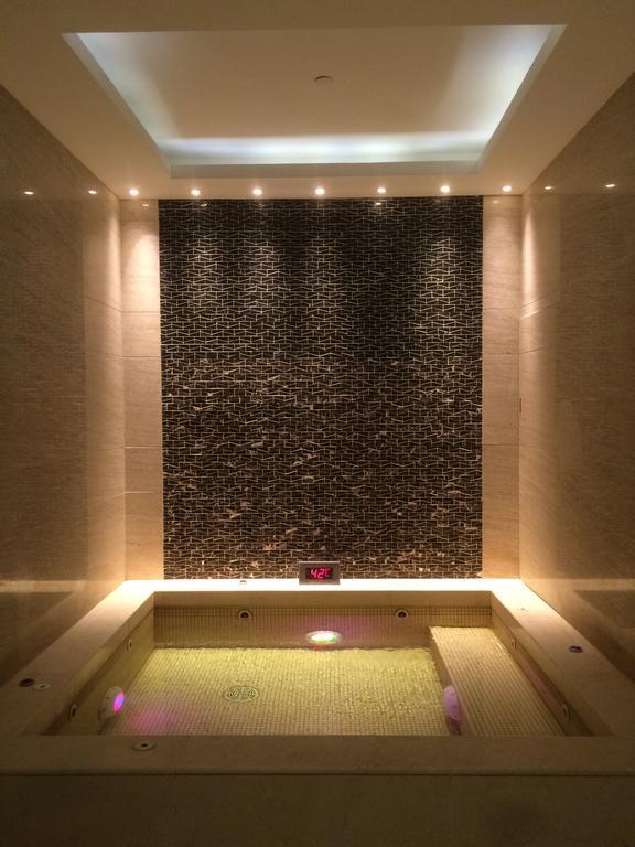ว่านต้า เรล์ม หยินชวน Hotel ภายนอก รูปภาพ